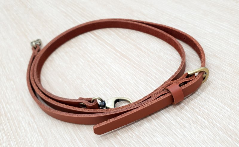 adjustable genuine leather strap