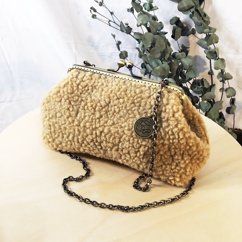 Handmade 2way  frame bag -Teddy bear - กระเป๋าแมสเซนเจอร์ - ผ้าฝ้าย/ผ้าลินิน สีนำ้ตาล