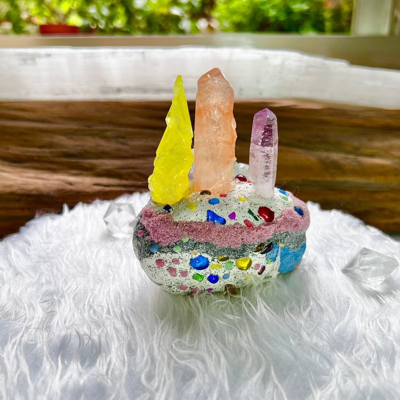 *Friends Friends*Meditation Crystal Cruz Crystal Venus Crystal - ของวางตกแต่ง - คริสตัล หลากหลายสี