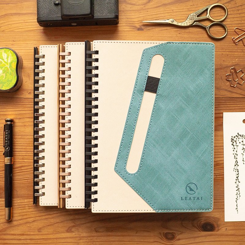 A5 removable faux leather loose-leaf notebook - convenient for pens. soda color - สมุดบันทึก/สมุดปฏิทิน - กระดาษ สีน้ำเงิน