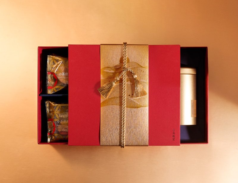 【Limited Lunar New Year Gift Box】Xiao Cha Red Gift Box ‧ Elegant Incense Canister ‧ Limited Tea & Delicacies - ชา - กระดาษ สีแดง