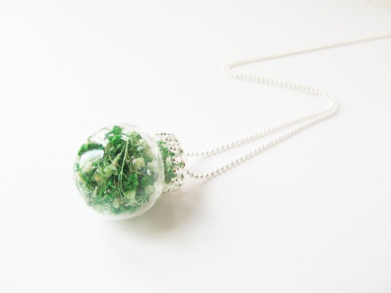 ＊Rosy Garden＊Double green color baby's breath glass ball necklace - สร้อยติดคอ - แก้ว สีเขียว