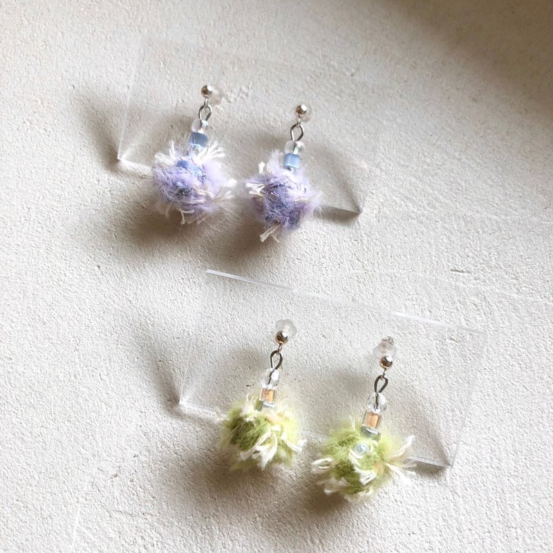 Dangle Planet Earrings Onito - ต่างหู - ไฟเบอร์อื่นๆ สีม่วง