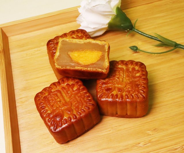 Charitable Mooncake Gift Sets : Mooncake Gift Set