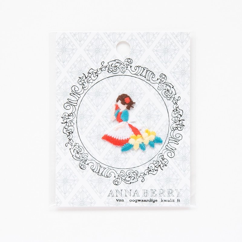 Snow White Embroidered Patch - Other - Cotton & Hemp Red
