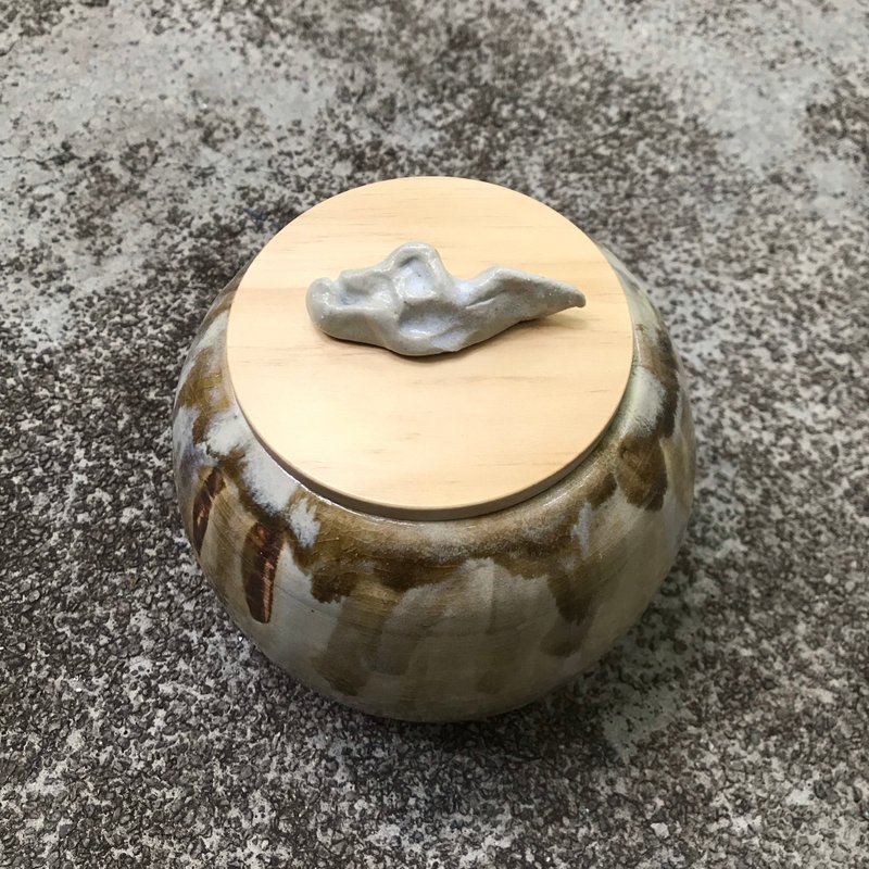 終於 你還是變成了一朵雲/ 竹土石山 寵物骨灰罐 大款 想念 珍藏 - 其他 - 陶 卡其色