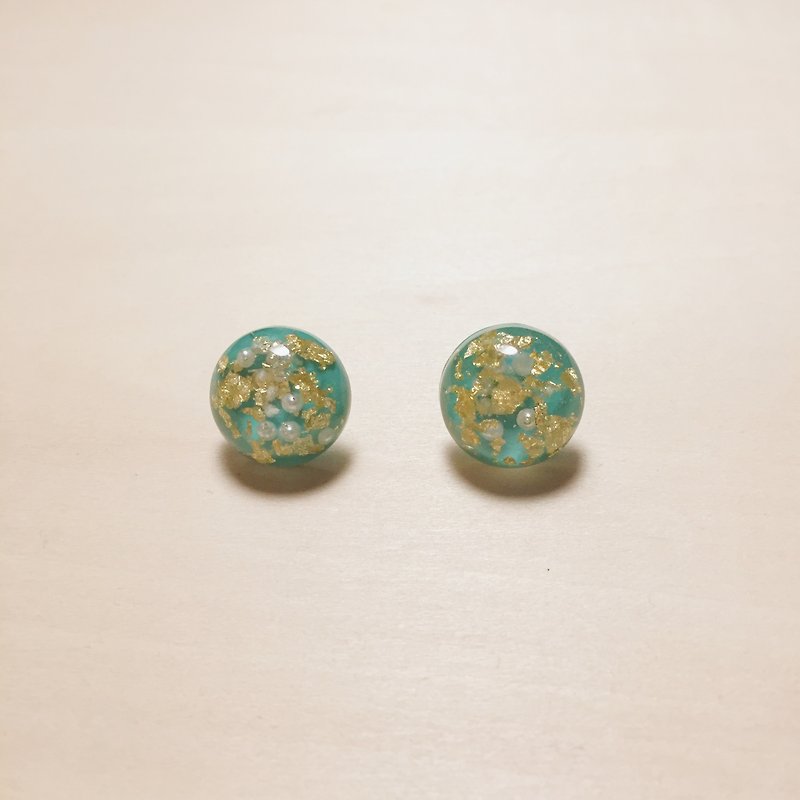 Vintage Teal and gold pearl ball earrings - Earrings & Clip-ons - Resin Green