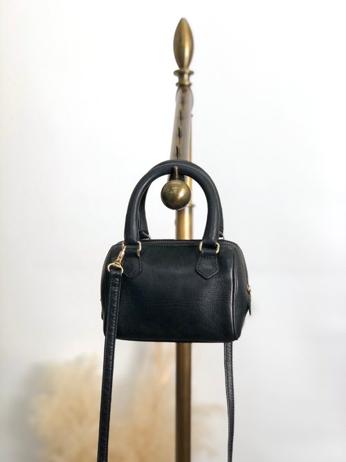 日本直送 名牌中古包 】CELINE セリーヌ ハンドバッグ ブラック レザー