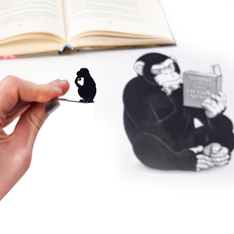 考える人モンキーのブックマーク、本の虫を愛するチンパンジーへの小さな本っぽいギフト - しおり - 金属 ブラック