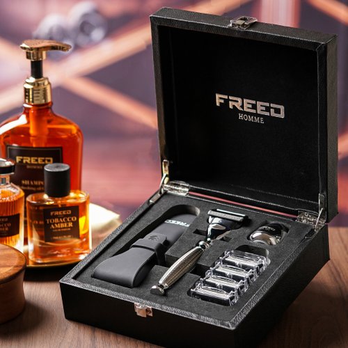 FREED 【FREED】尊爵四件組刮鬍刀禮盒-手雷款 現貨 免費刻字 快速出貨