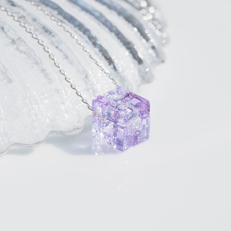 立方体ガラス(キューブ【ミニ】【麗】)チェーンネックレス 【綿紐、シルバー925選べます】 - ネックレス - ガラス パープル