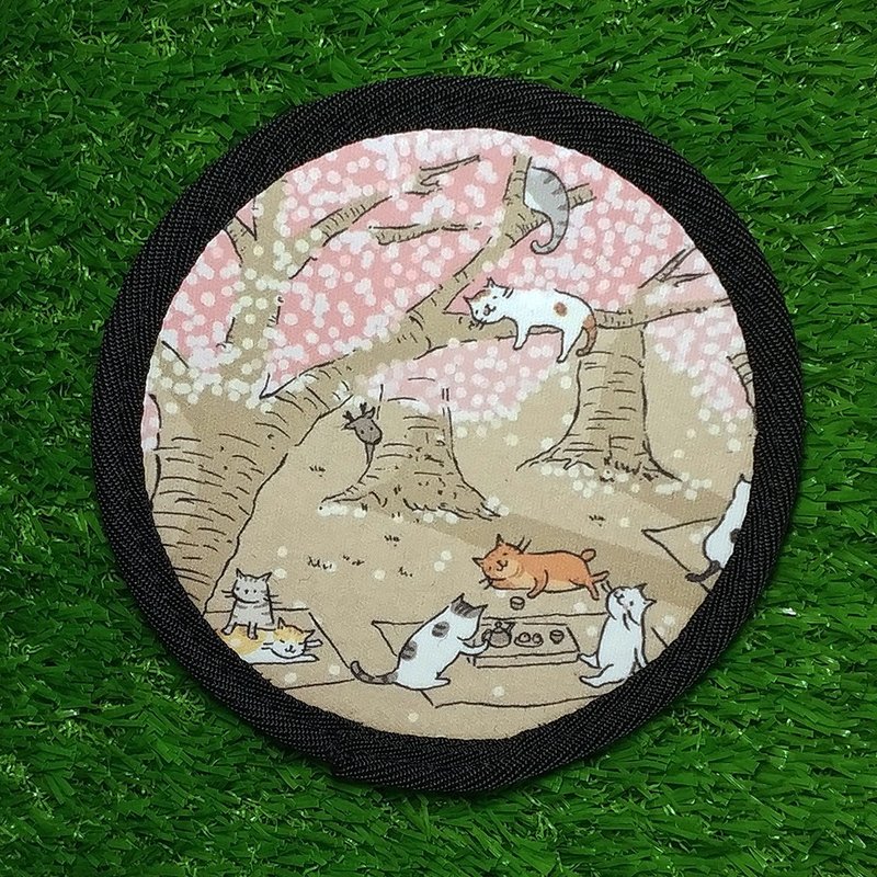 3 Cat Shop-Diving Cloth Super Absorbent Coaster-Cat Cherry Blossom (Illustrator-Miss Cat) - ที่รองแก้ว - ไฟเบอร์อื่นๆ 