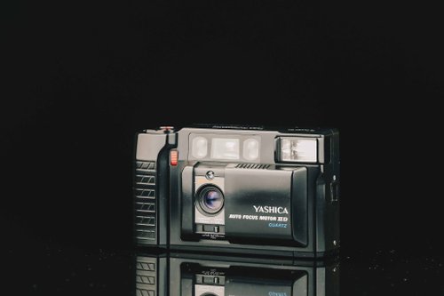 Yashica AUTO FOCUS MOTOR IID #7856 #135 フィルムカメラ - ショップ