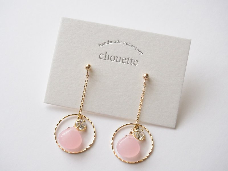 【14kgf】 Quartzite zirconia earrings pink - Earrings & Clip-ons - Stone Pink