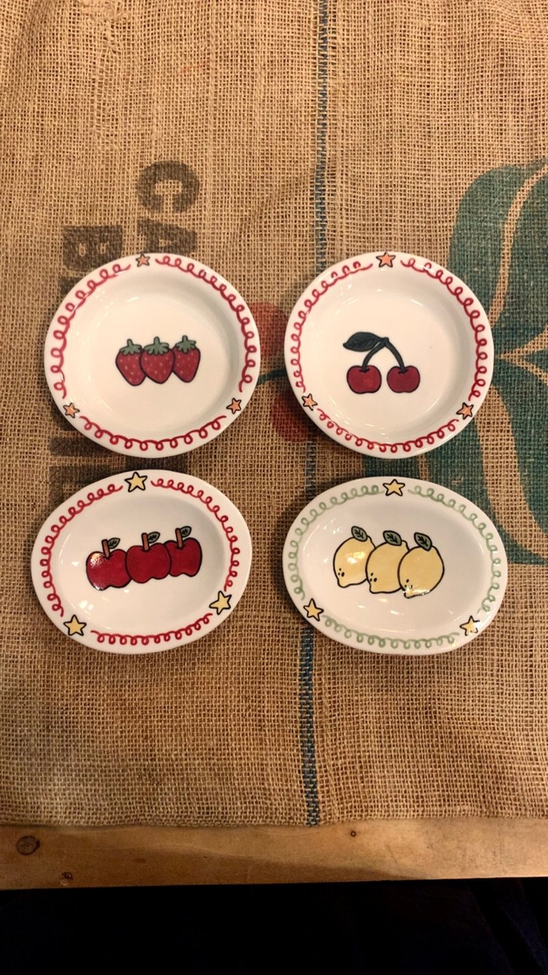 魔法水果小碟 - 碟子/醬料碟/醬油碟 - 瓷 