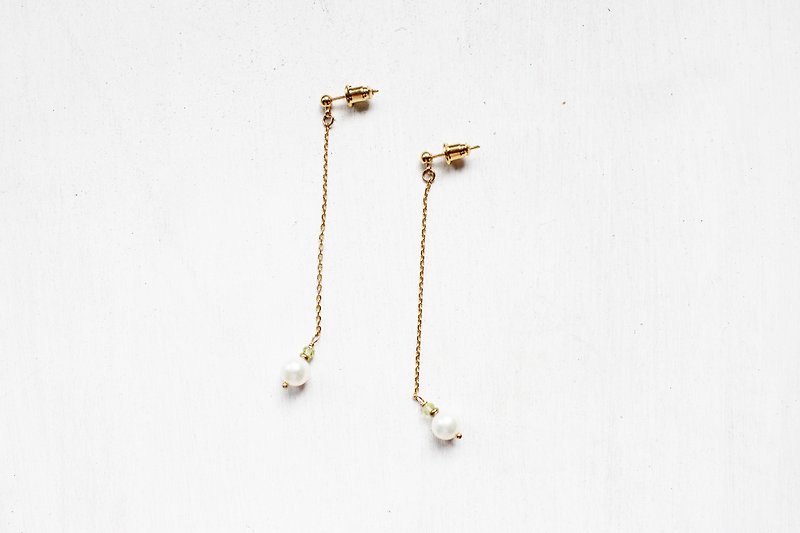 8月誕生石-Peridot橄欖石優雅小姐系列垂吊耳環/無耳洞可 - 耳環/耳夾 - 寶石 綠色