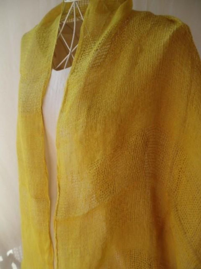 Linen plant dyeing (Kariyasu) Fuwari Long stall - Scarves - Cotton & Hemp Yellow