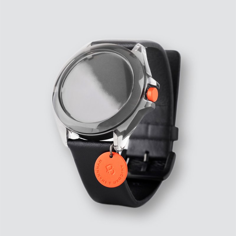TIME:LESS:NESS - 1810 – The wristwatch 手鐲 (透明黑) - 手鍊/手環 - 樹脂 黑色