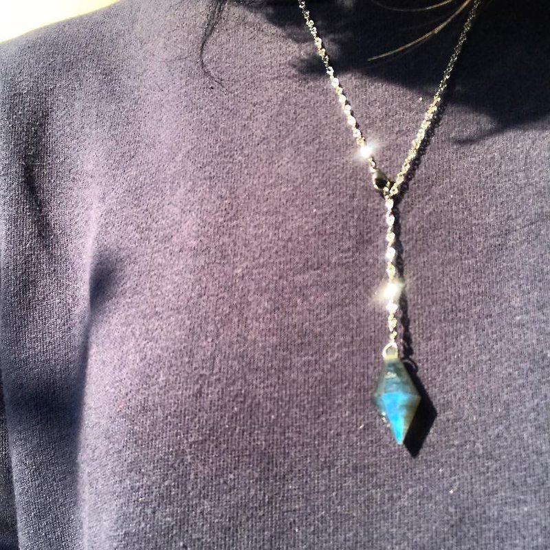 【Lost and find】 natural stone mini stone long stone fall neck - Necklaces - Gemstone Blue