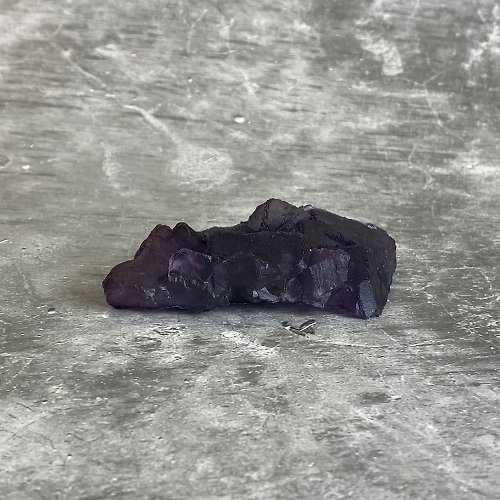 璃珠 RIJU 水晶簇- 紫螢石原礦 辦公室療癒微景觀 裝置擺飾 一物一圖