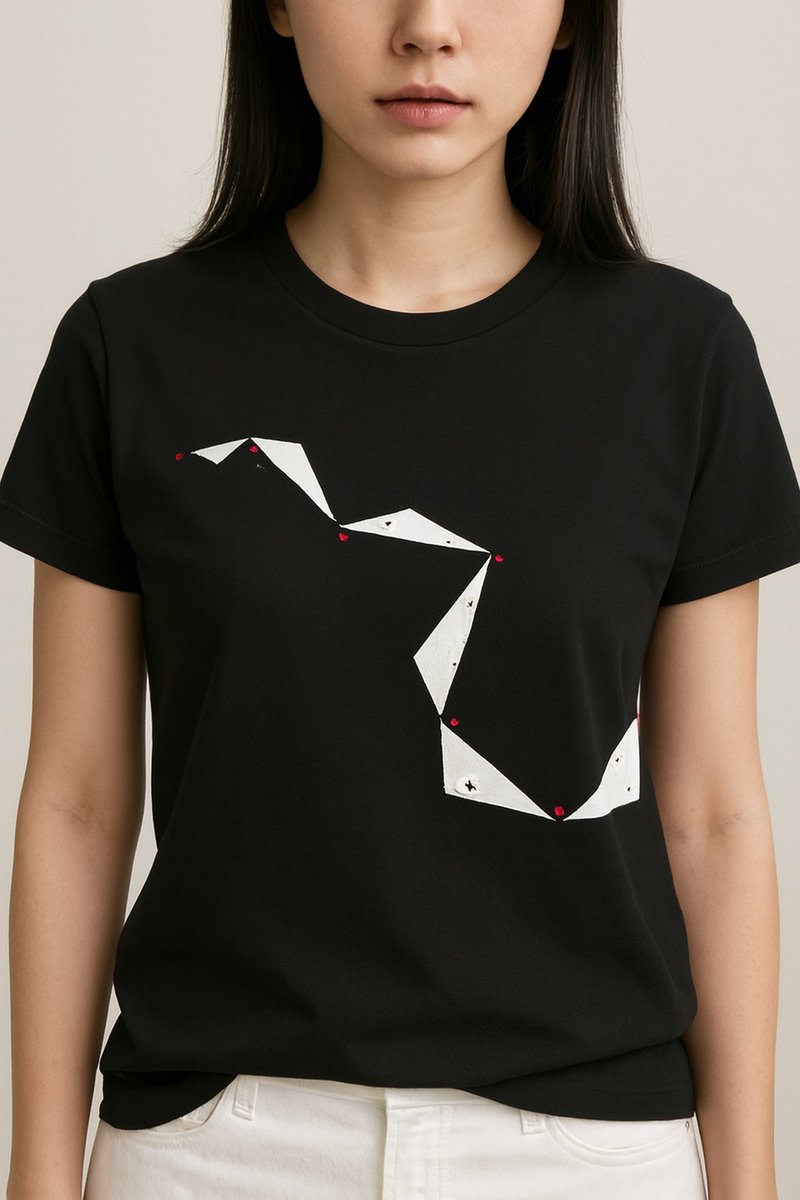 流墨a009 / Hand Silk-Screened / Women's Light Yellow Cotton T-Shirt / Limited Edit - Women's T-Shirts - Cotton & Hemp 