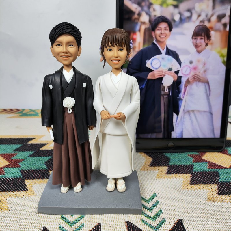 新婚 婚禮小物 結婚禮物訂製 客製化 新郎新娘 人偶 公仔 似颜绘 - 公仔模型 - 黏土 多色