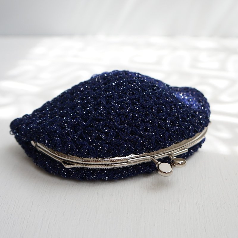 Ba-ba handmade Jasmine Stitch crochet pouch No.C1688 - 化妝包/收納袋 - 其他材質 藍色