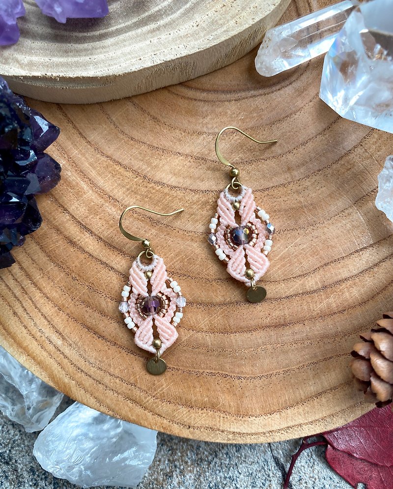 E053 Ethnic Wind South American Wax Wire Braided Brass Beads Japanese Bead Earrings (Ear Hook / Ear Clip) - Earrings & Clip-ons - Other Materials Pink