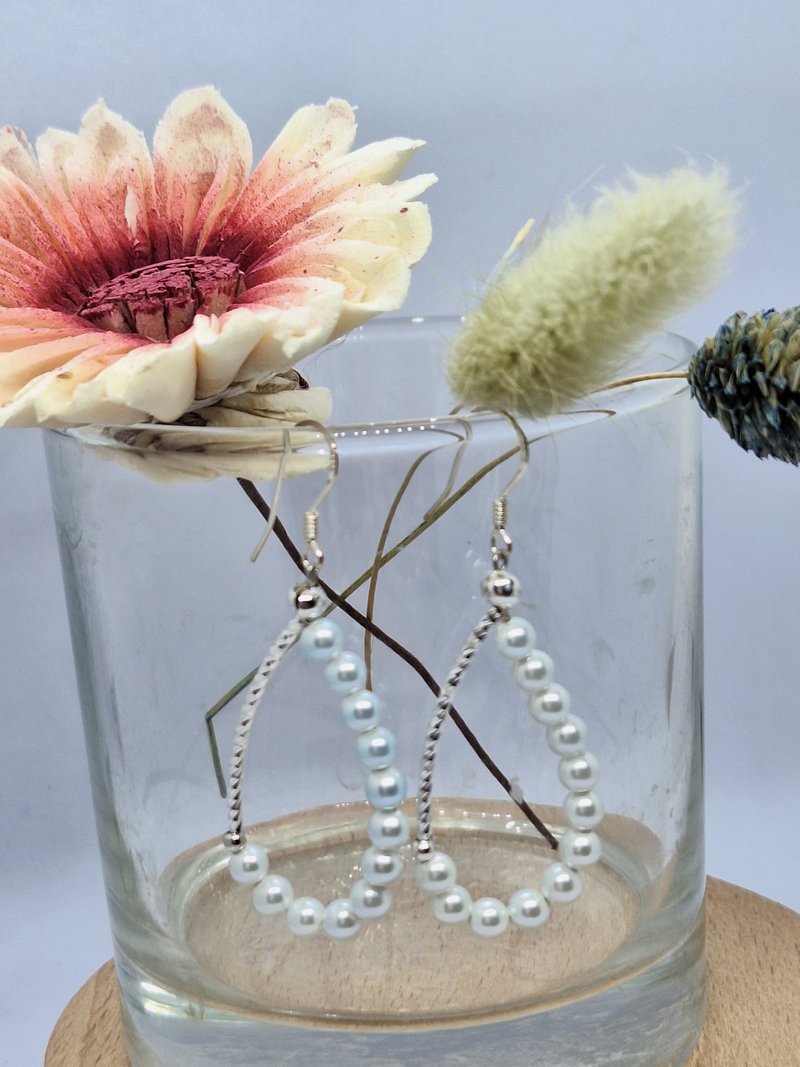 Shell bead earrings - ต่างหู - เปลือกหอย 