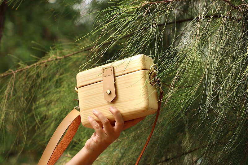 WT 手造木製復古包包 - 米色 - 側背包/斜背包 - 木頭 咖啡色