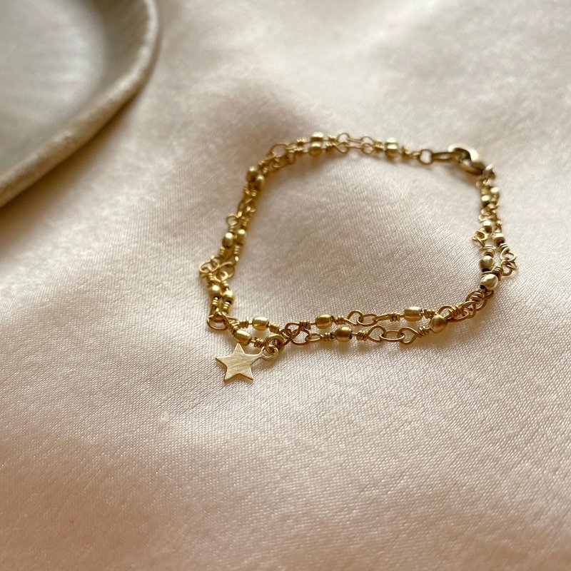 The star - Brass bracelet - สร้อยข้อมือ - เครื่องเพชรพลอย สีทอง