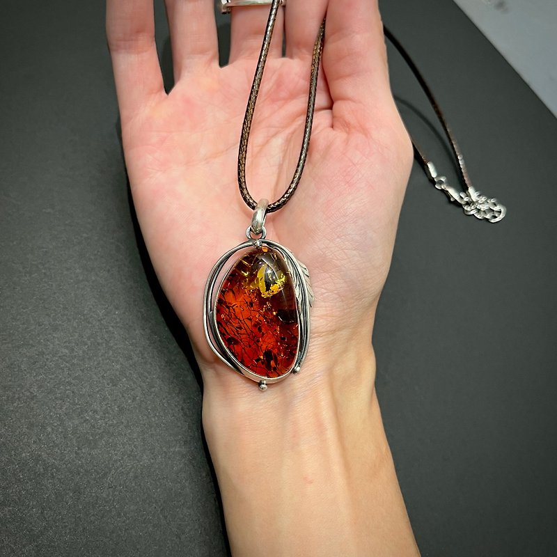 Welcome Yao 925 Silver pop flower amber blood amber amber necklace amber pendant natural stone handmade silver jewelry - สร้อยคอ - คริสตัล สีเงิน