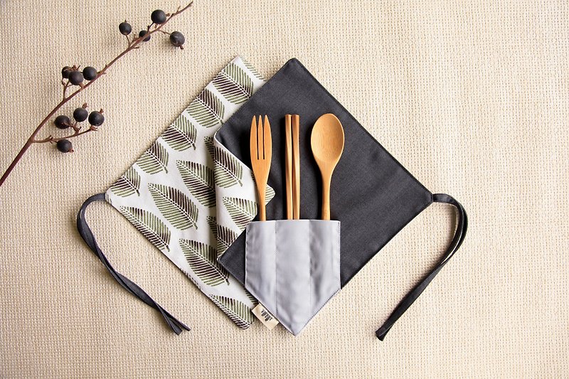 [A chopsticks set] - autumn leaves (white) - Cutlery & Flatware - Cotton & Hemp White
