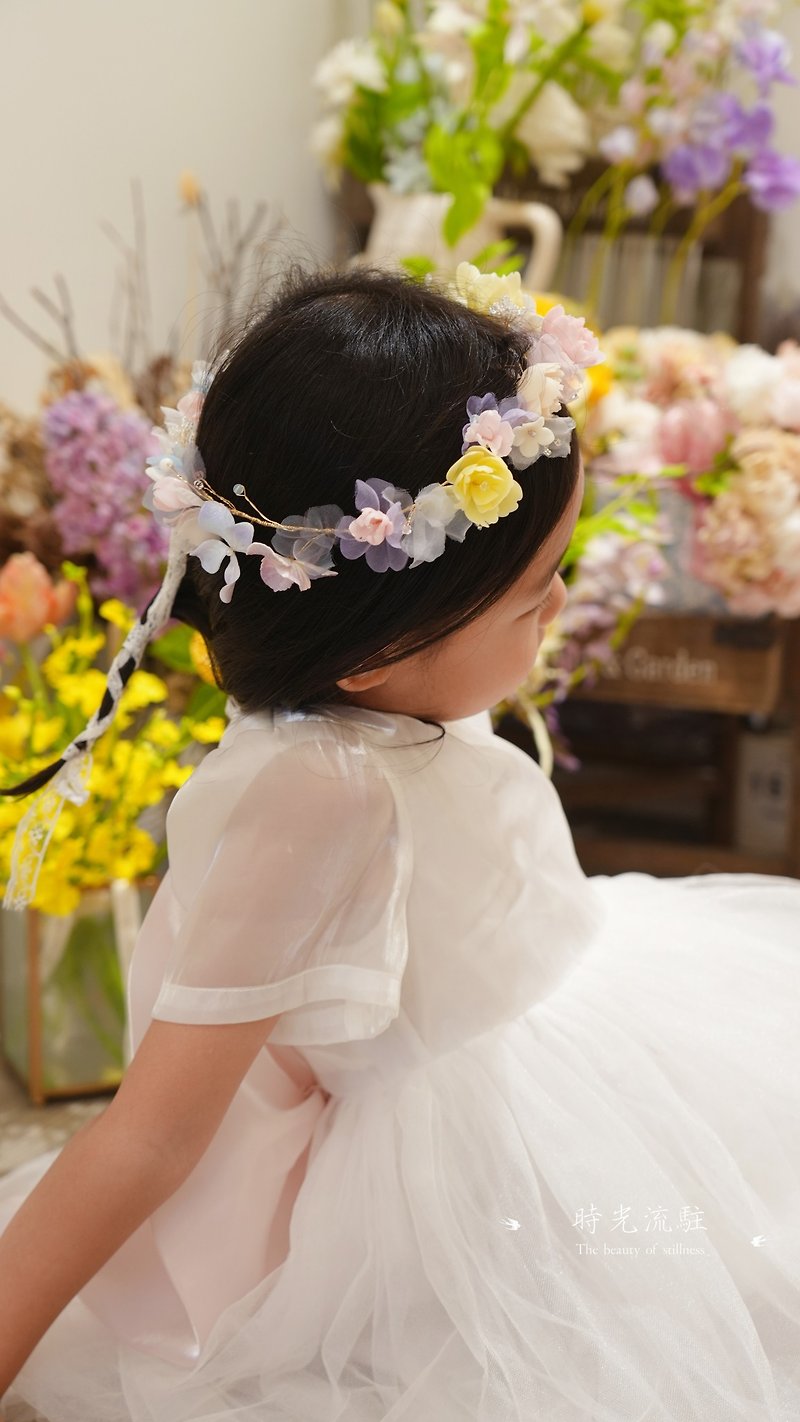 You can send a private message to the designer to make an appointment to experience the production of the flower handmade hair crown. - Hair Accessories - Pottery 