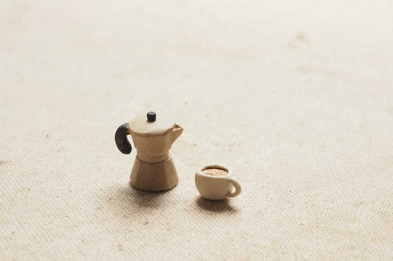 小さなコーヒーセットモカポット - 置物 - 陶器 ブラウン