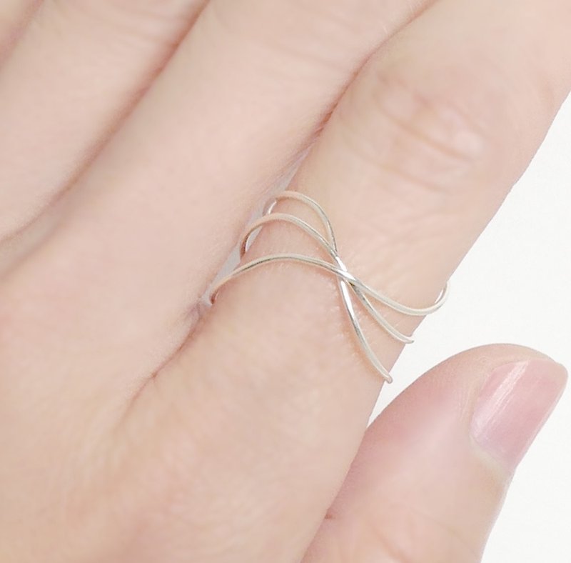 舞動的放射曲線純銀戒指 - 戒指 - 其他金屬 銀色