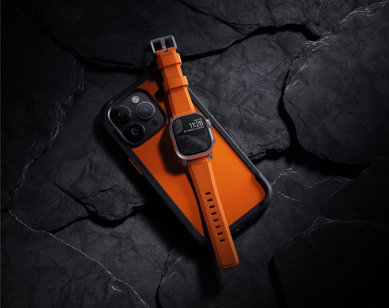 【NOMAD】Apple Watch專用高性能橡膠質感錶帶-49/45/44/mm 橘銀 - 錶帶 - 橡膠 橘色