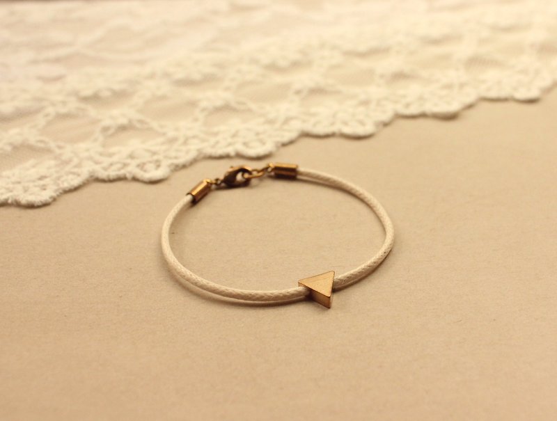 *hippie* Triangle│Textile band Bracelet in Ivory with Pendent - Chokers - Genuine Leather White