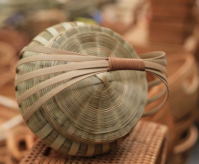 竹編みシリーズ | 蓋付きの小さなポータブル竹バスケット、自然で環境