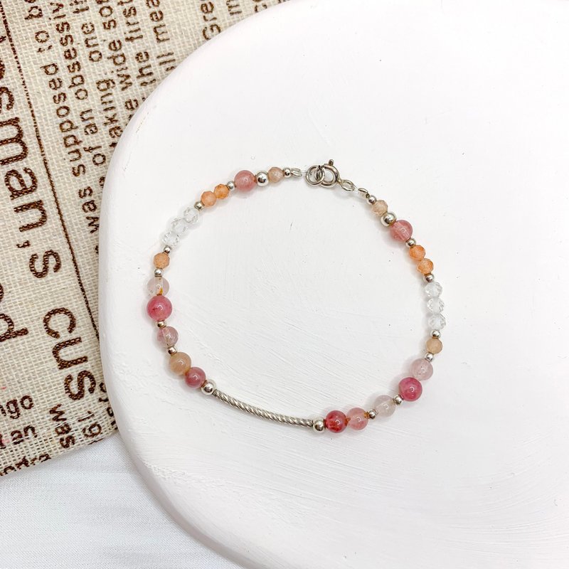 [The Peach Blossom Land Where True Love Lives] Tourmaline White Crystal Stone Crystal Bracelet Bracelet - Bracelets - Crystal Pink