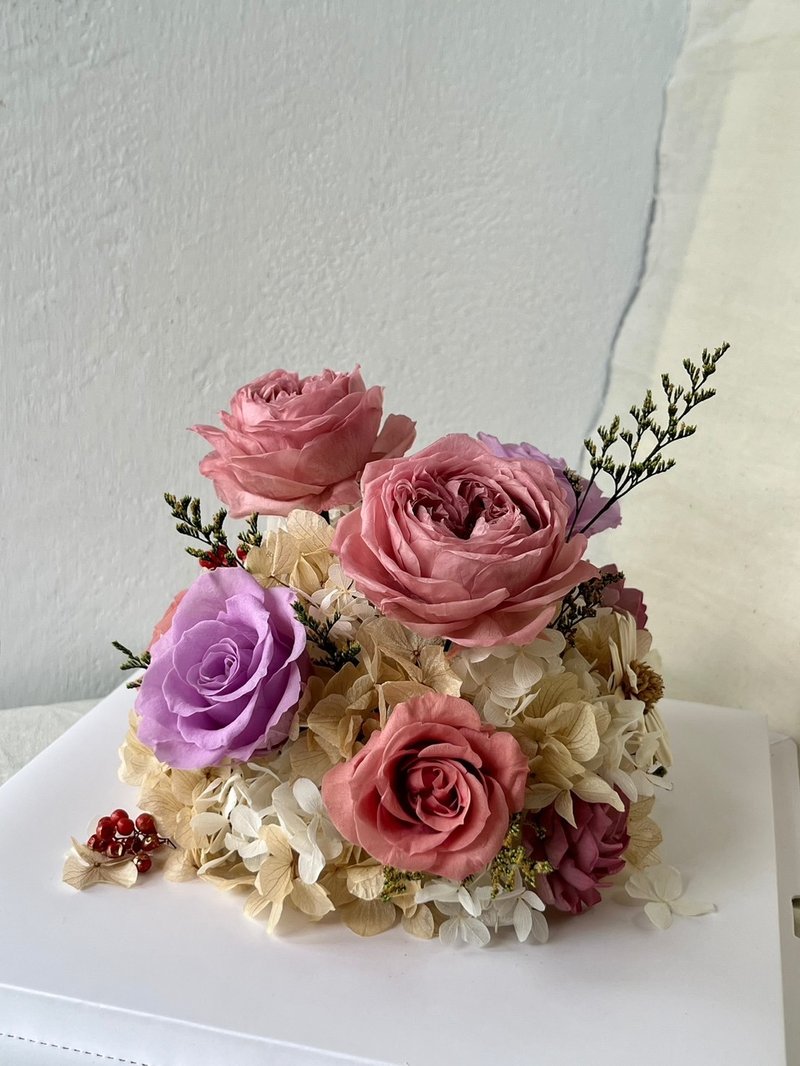 Blooming Preserved Flower Cake_Two Five Flowers (can be customized) - ช่อดอกไม้แห้ง - พืช/ดอกไม้ 