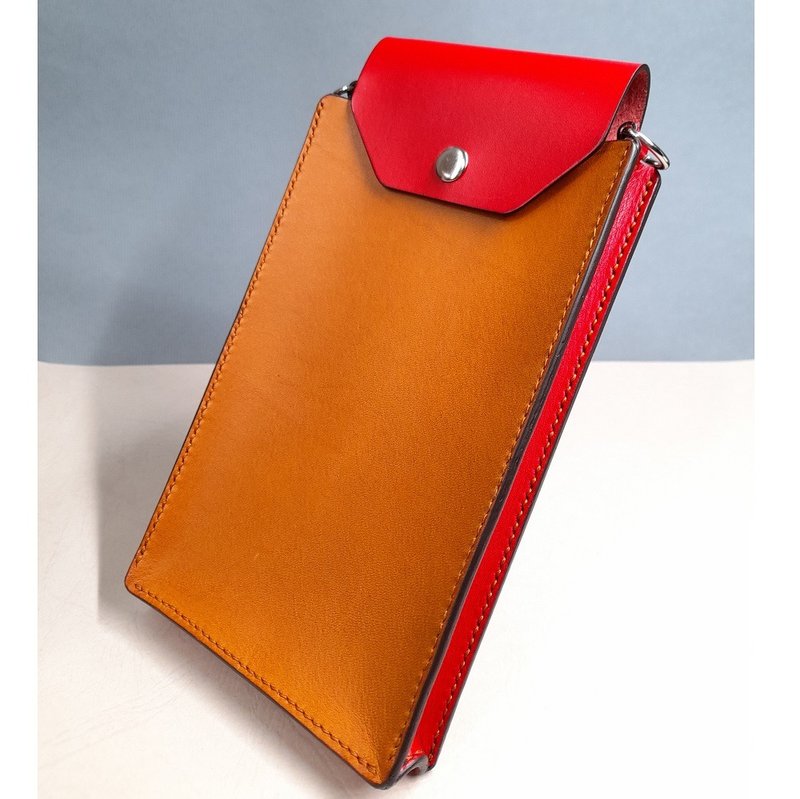 Mobile phone bag/Mobile phone bag/With adjustable cross-body strap - กระเป๋าแมสเซนเจอร์ - หนังแท้ สีกากี