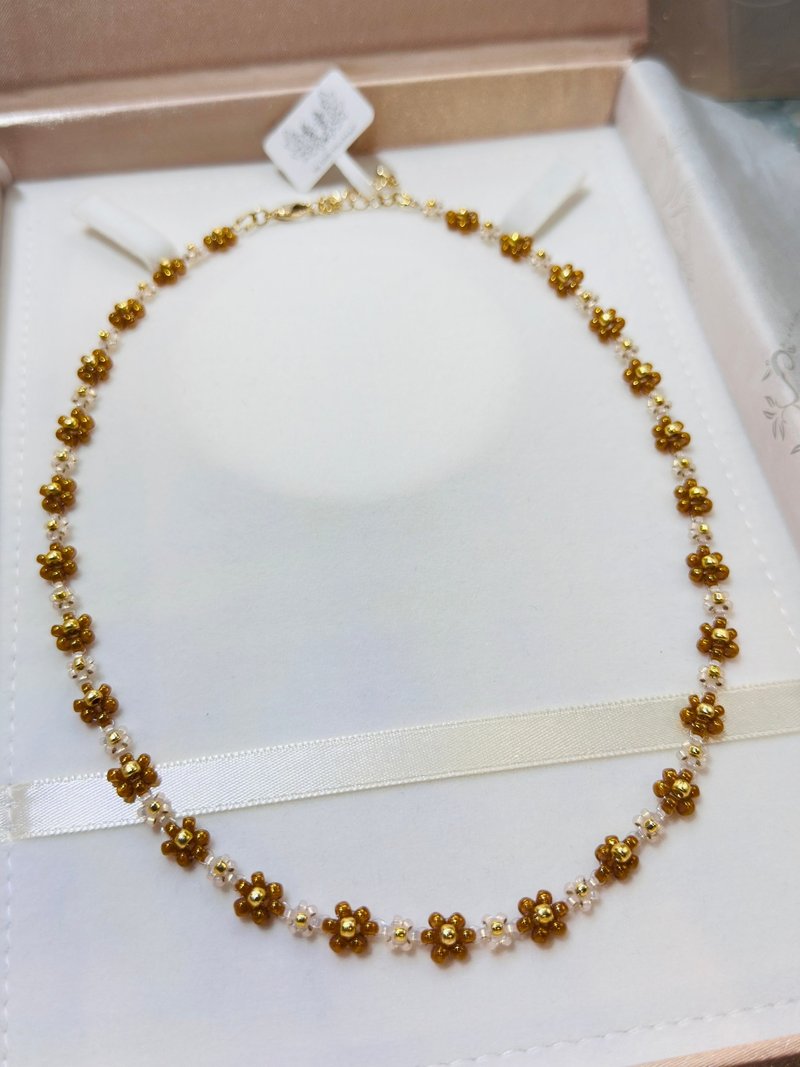 44.5+6cm Gold/Flash White-Flower Necklace JW49H/54PC-005 - สร้อยคอ - แก้ว หลากหลายสี