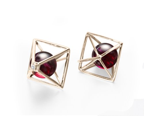 Majade Jewelry Design 石榴石鑽石耳環 14k黃金金字塔耳環 簡約韓風耳釘 一月誕生石耳環