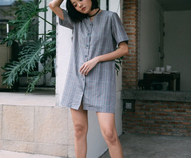 grey button front dress