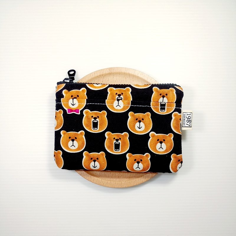 [Crash Bear - Black] Coin Purse Clutch Bag with Zipper Bag Christmas Exchange Gift - กระเป๋าคลัทช์ - ผ้าฝ้าย/ผ้าลินิน สีดำ