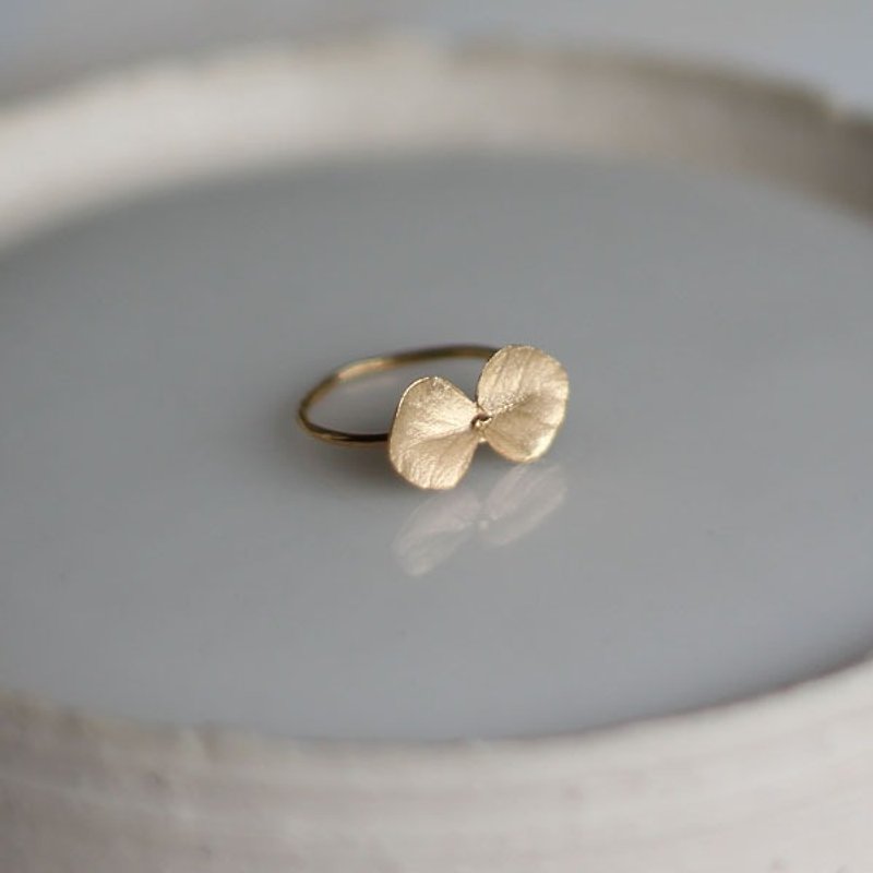Eucalyptus ring - General Rings - Other Metals Gold