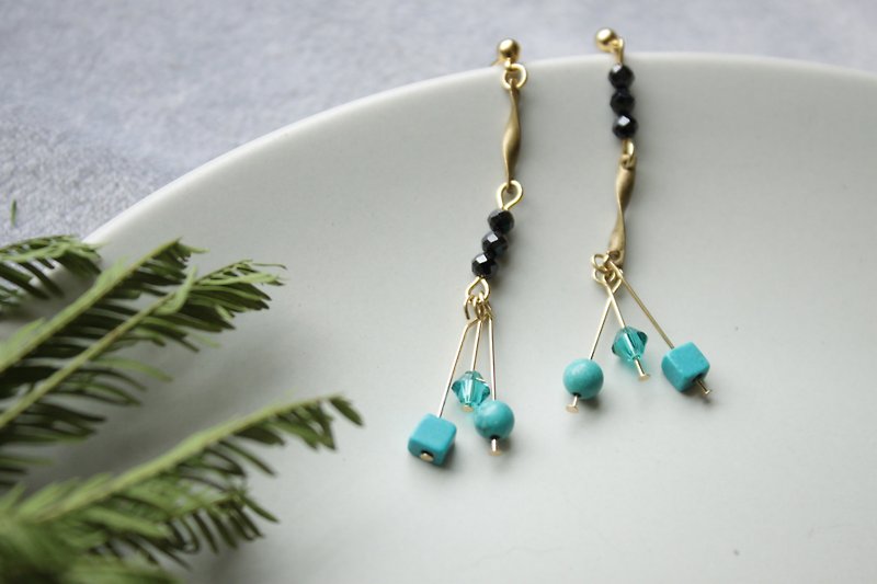 │ Campanula │ earrings - indigo - Earrings & Clip-ons - Other Metals Blue