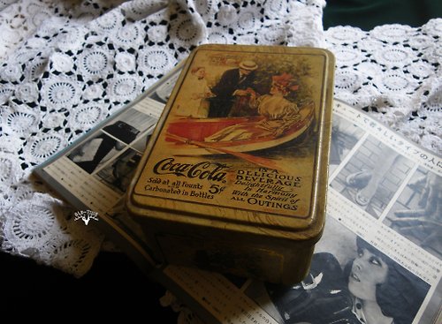 老時光OLD-TIME Vintage & Classic & Deco 【老時光 OLD-TIME】早期可口可樂收納鐵盒