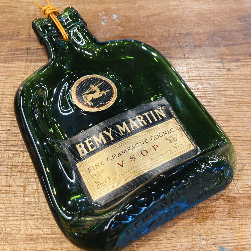 Remy Martin VSOP 法國干邑白蘭地 小酒瓶吊飾 掛件 - 吊飾/掛飾 - 玻璃 